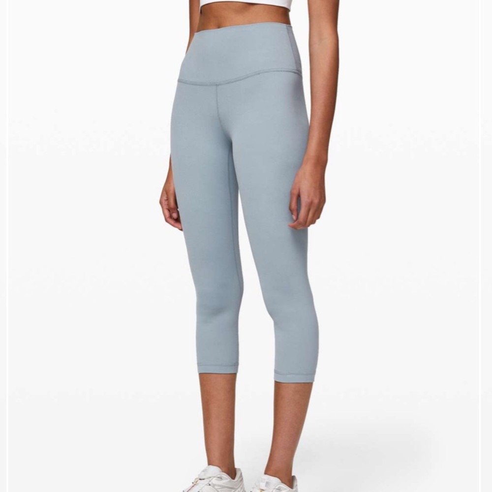 Lululemon Chambray OLD NULU aligns
